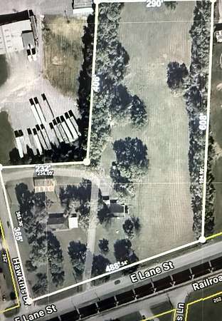 5.69 Acres of Improved Commercial Land for Sale in Shelbyville, Tennessee