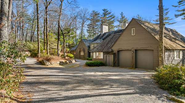 4.47 Acres of Residential Land with Home for Sale in Highlands, North Carolina