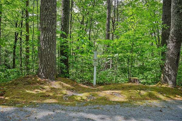 2.53 Acres of Land for Sale in Cashiers, North Carolina