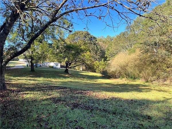 2 Acres of Residential Land with Home for Sale in Waleska, Georgia