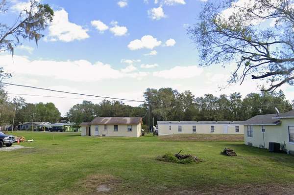 0.25 Acres of Residential Land for Sale in Mulberry, Florida