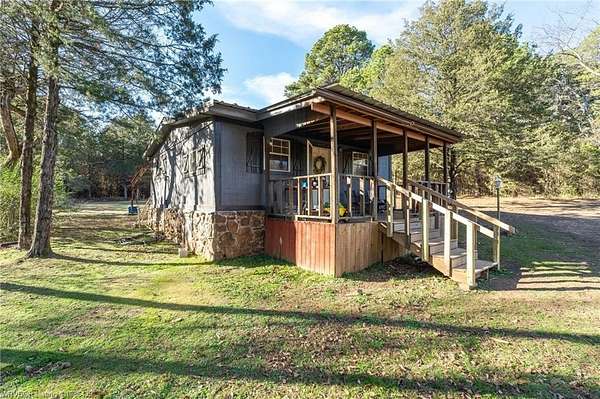 2.16 Acres of Residential Land with Home for Sale in Mulberry, Arkansas