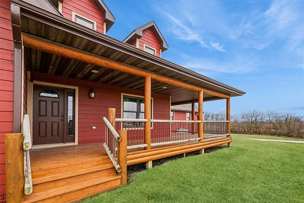 19.5 Acres of Land with Home for Sale in Winterset, Iowa