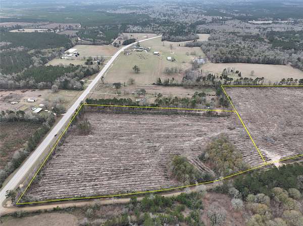 21 Acres of Land for Sale in Newton, Texas