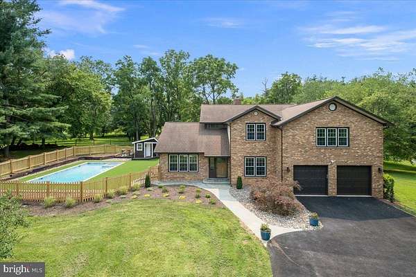2 Acres of Land with Home for Sale in Great Falls, Virginia
