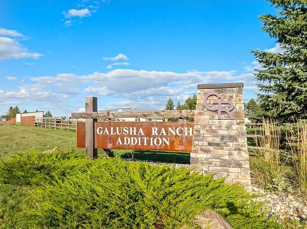 2 Acres of Residential Land for Sale in Minot, North Dakota