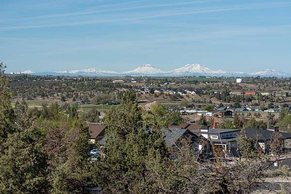 0.42 Acres of Residential Land for Sale in Madras, Oregon