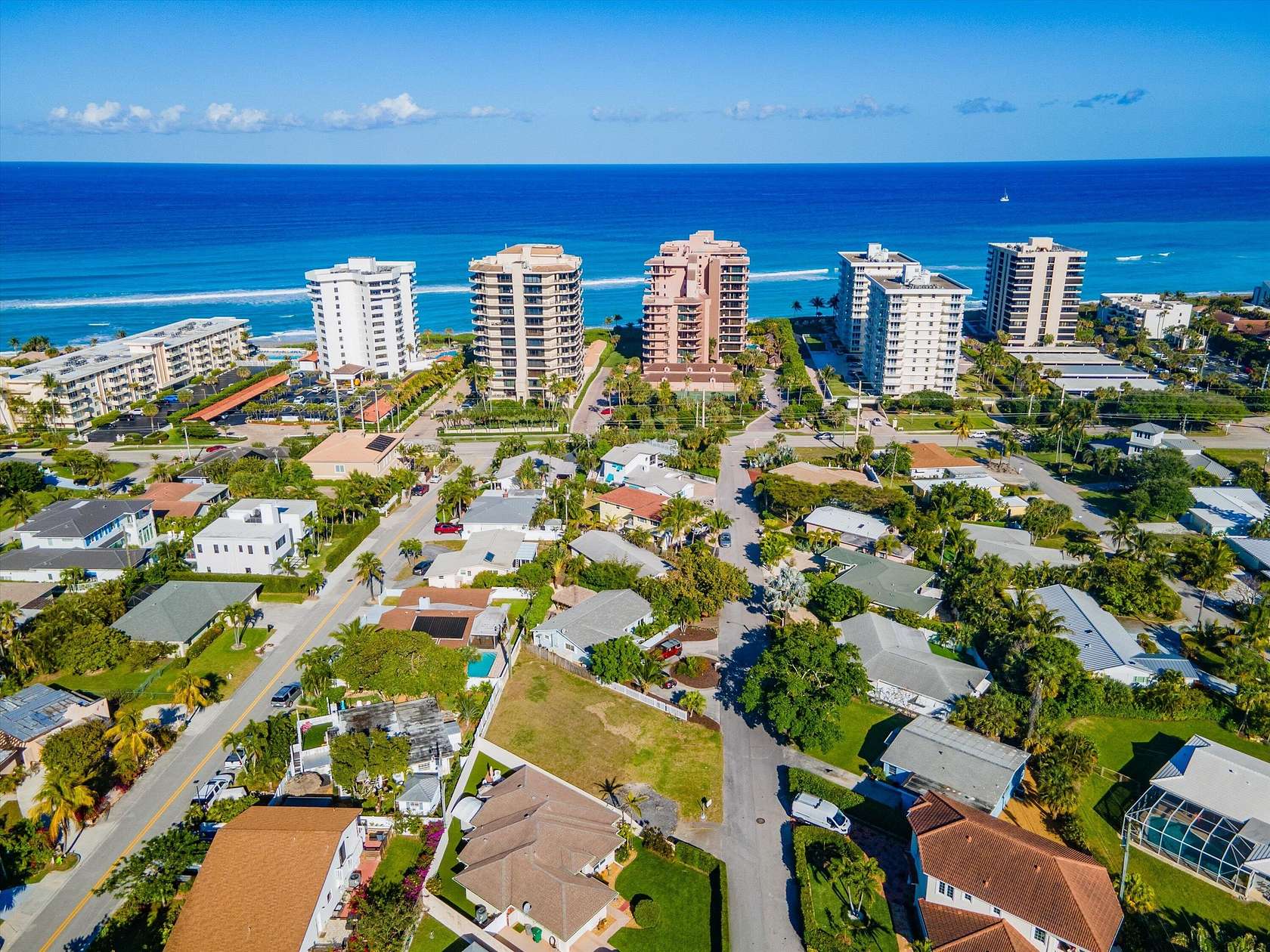 0.13 Acres of Residential Land for Sale in Juno Beach, Florida