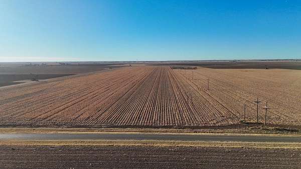10 Acres of Land for Sale in Slaton, Texas