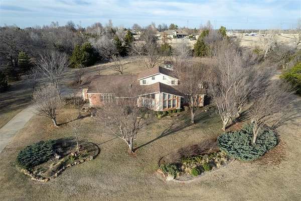 2.44 Acres of Residential Land with Home for Sale in Edmond, Oklahoma