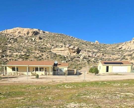 10 Acres of Recreational Land with Home for Sale in Onyx, California