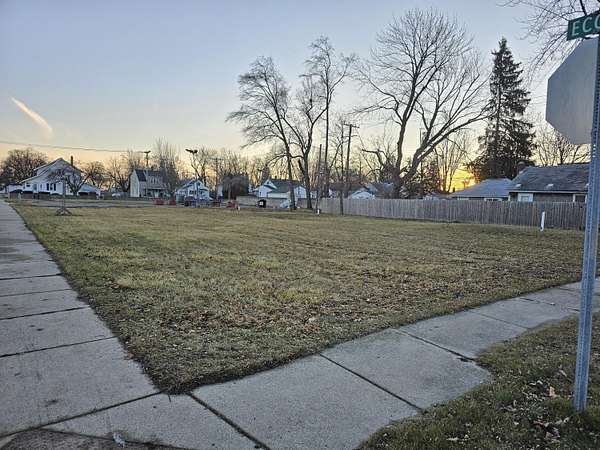 0.7 Acres of Commercial Land for Sale in Ypsilanti, Michigan