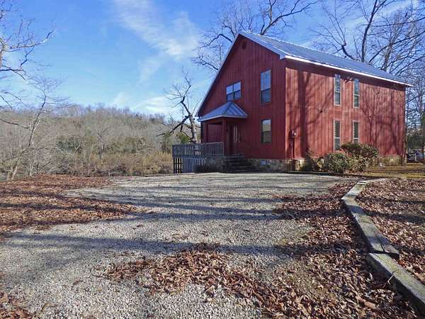 2.35 Acres of Residential Land with Home for Sale in Mammoth Spring, Arkansas