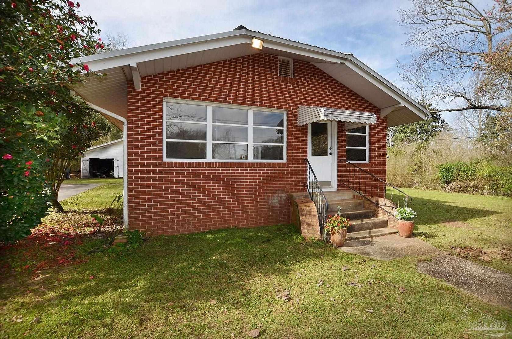 6.8 Acres of Land with Home for Sale in Molino, Florida