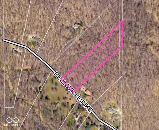 4 Acres of Residential Land for Sale in Nashville, Indiana