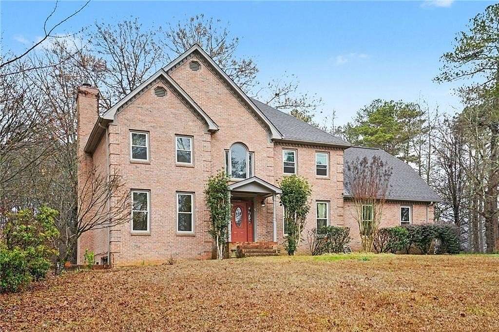 2 Acres of Residential Land with Home for Sale in Hampton, Georgia