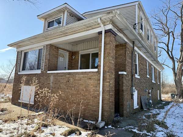 4.78 Acres of Residential Land with Home for Sale in Hobart, Indiana