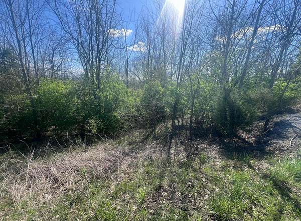 0.95 Acres of Residential Land for Sale in Stanford, Kentucky