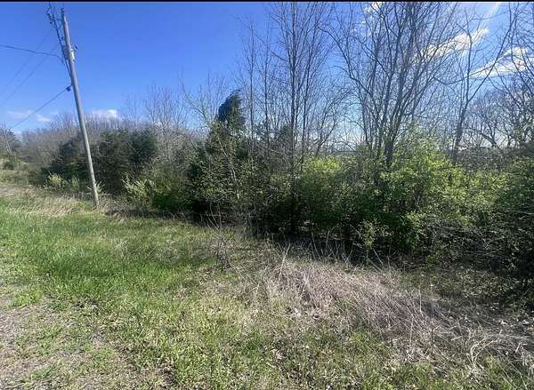 0.95 Acres of Residential Land for Sale in Stanford, Kentucky