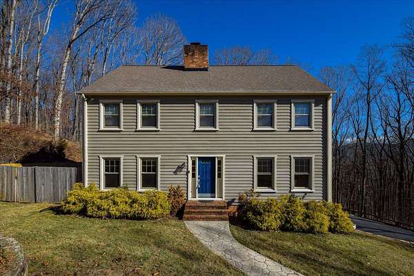 2.32 Acres of Residential Land with Home for Sale in Salem, Virginia