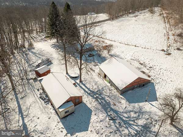 6.1 Acres of Residential Land with Home for Sale in Oakland, Maryland