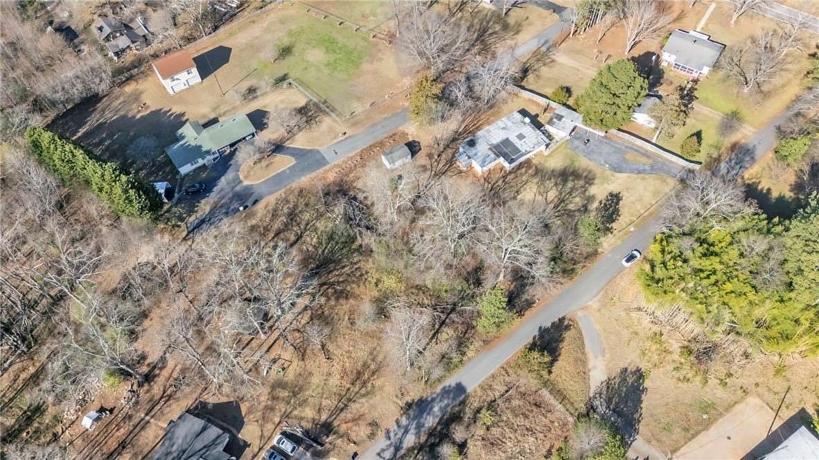 0.34 Acres of Land for Sale in Cowpens, South Carolina