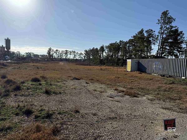 4.52 Acres of Land for Sale in Gulf Shores, Alabama