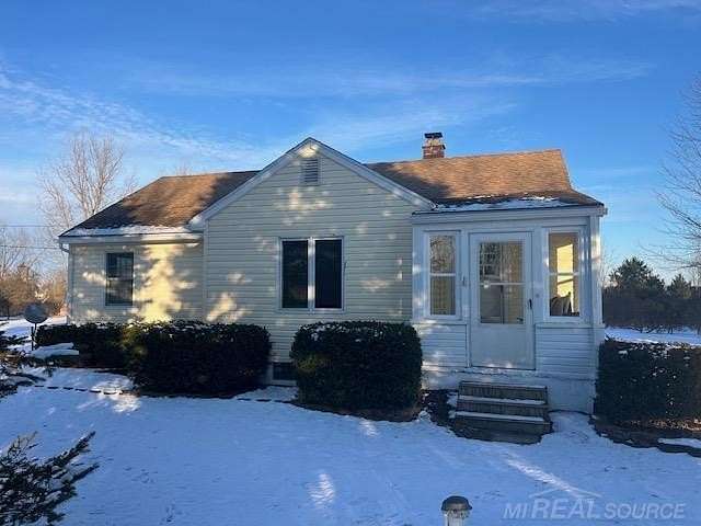 10 Acres of Land with Home for Sale in Allenton, Michigan