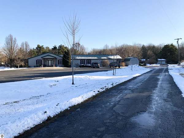 9.24 Acres of Improved Mixed-Use Land for Sale in Mount Pleasant, Michigan