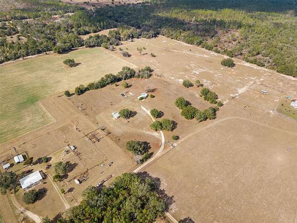 10 Acres of Residential Land for Sale in Newberry, Florida