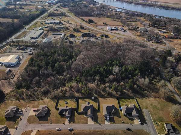 13.8 Acres of Land for Sale in Morrilton, Arkansas