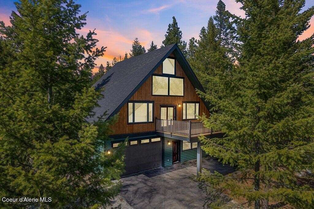 5.15 Acres of Residential Land with Home for Sale in Athol, Idaho