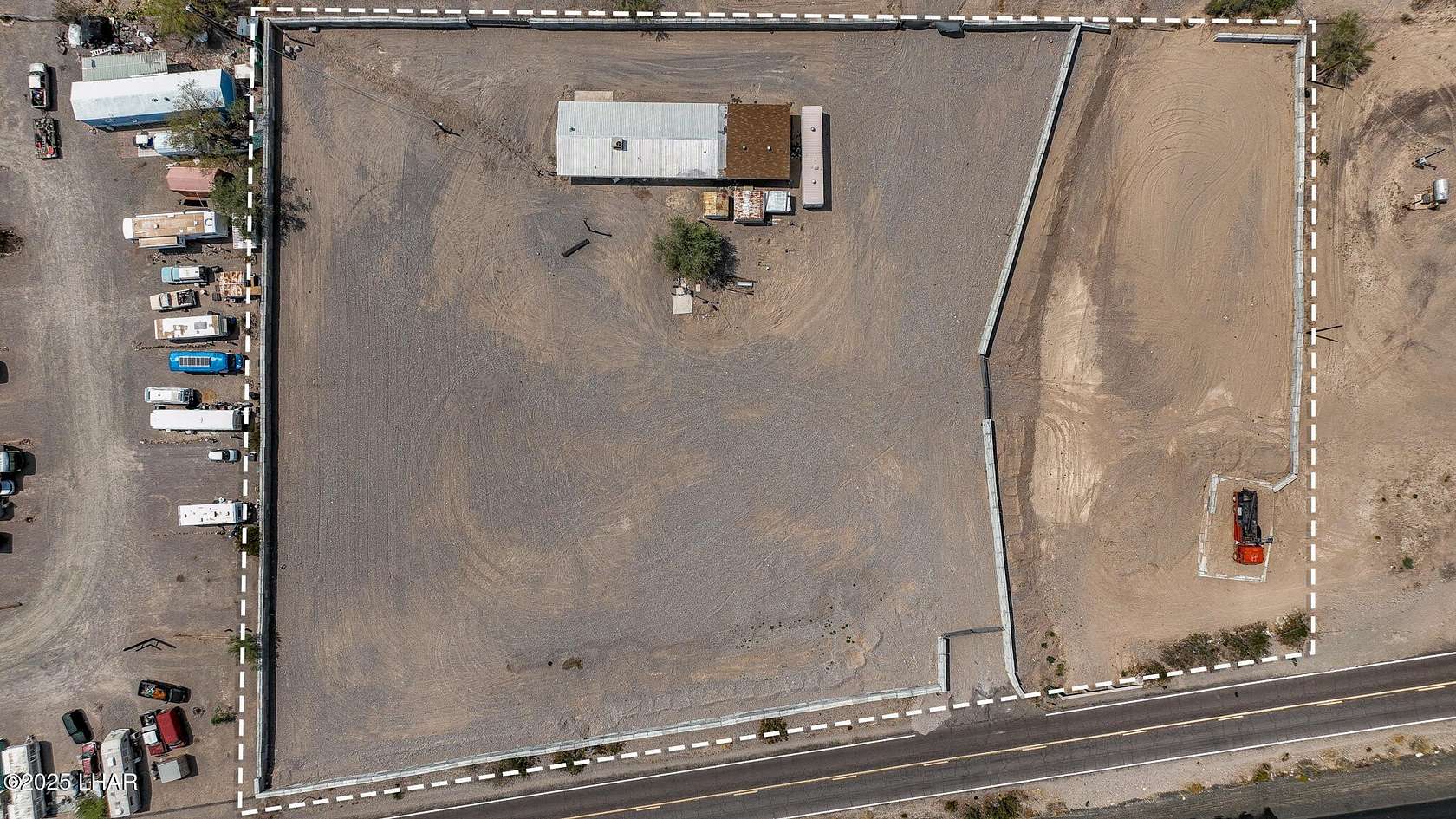 2.8 Acres of Improved Commercial Land for Sale in Quartzsite, Arizona