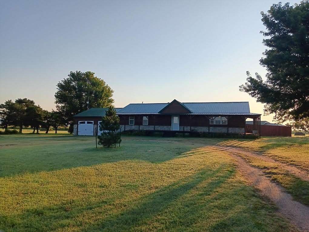 7.44 Acres of Residential Land with Home for Sale in Dodge City, Kansas