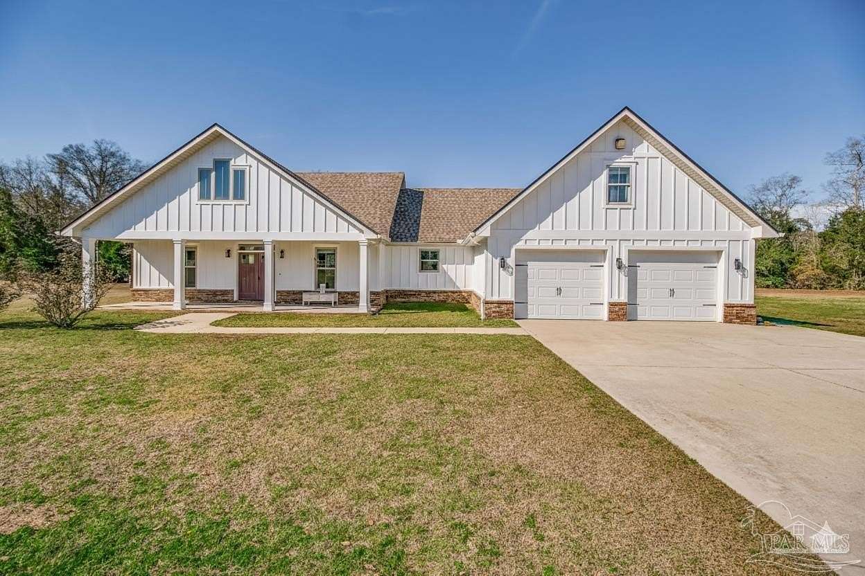 3 Acres of Residential Land with Home for Sale in Milton, Florida