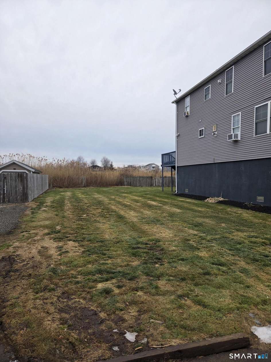 0.08 Acres of Residential Land for Sale in Milford, Connecticut