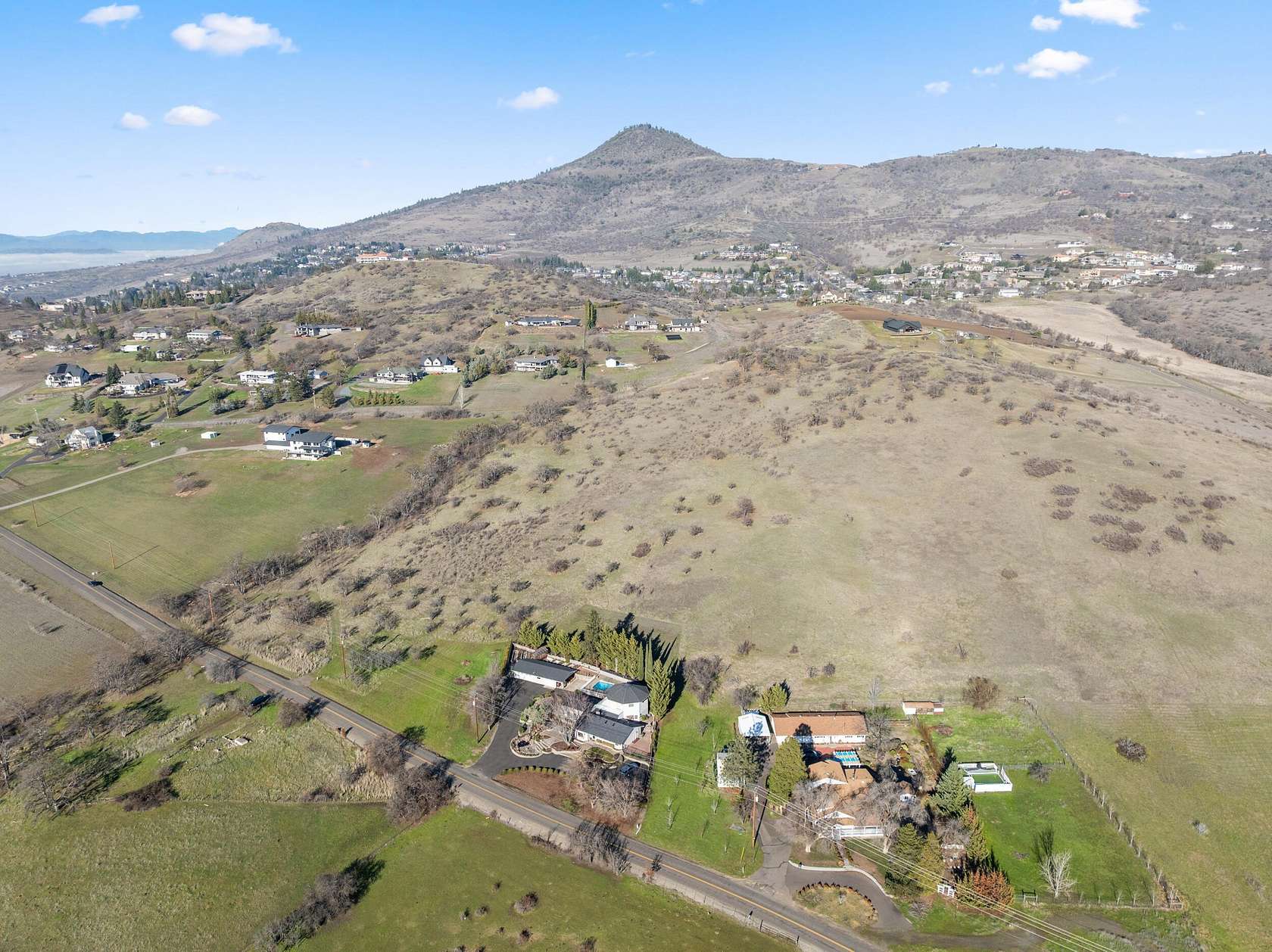 6.87 Acres of Residential Land for Sale in Medford, Oregon