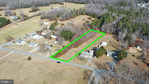 1 Acre of Residential Land for Sale in Woodford, Virginia