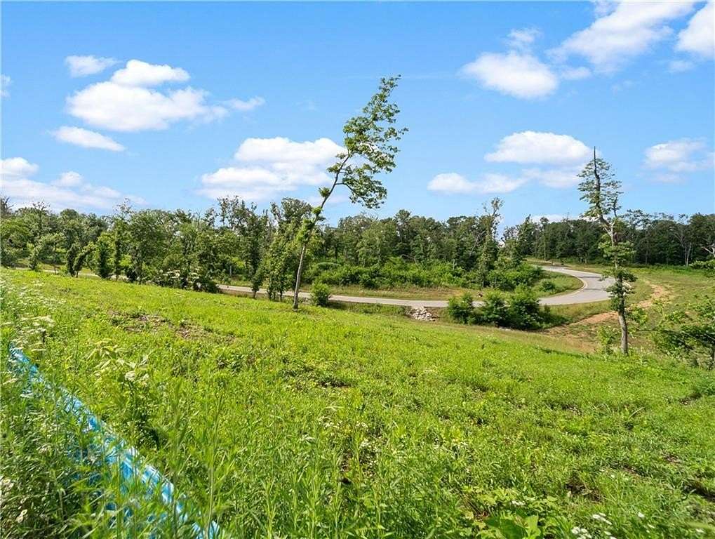 1 Acre of Residential Land for Sale in Bentonville, Arkansas