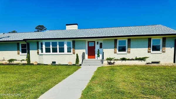 3.49 Acres of Residential Land with Home for Sale in Blaine, Tennessee