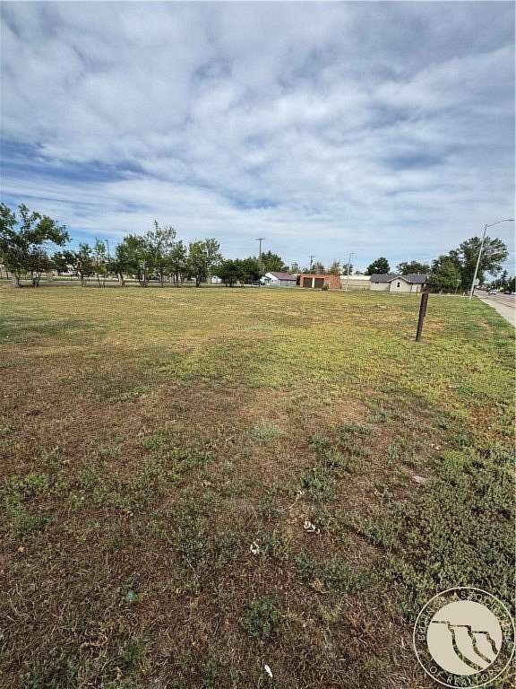 0.8 Acres of Commercial Land for Sale in Hardin, Montana