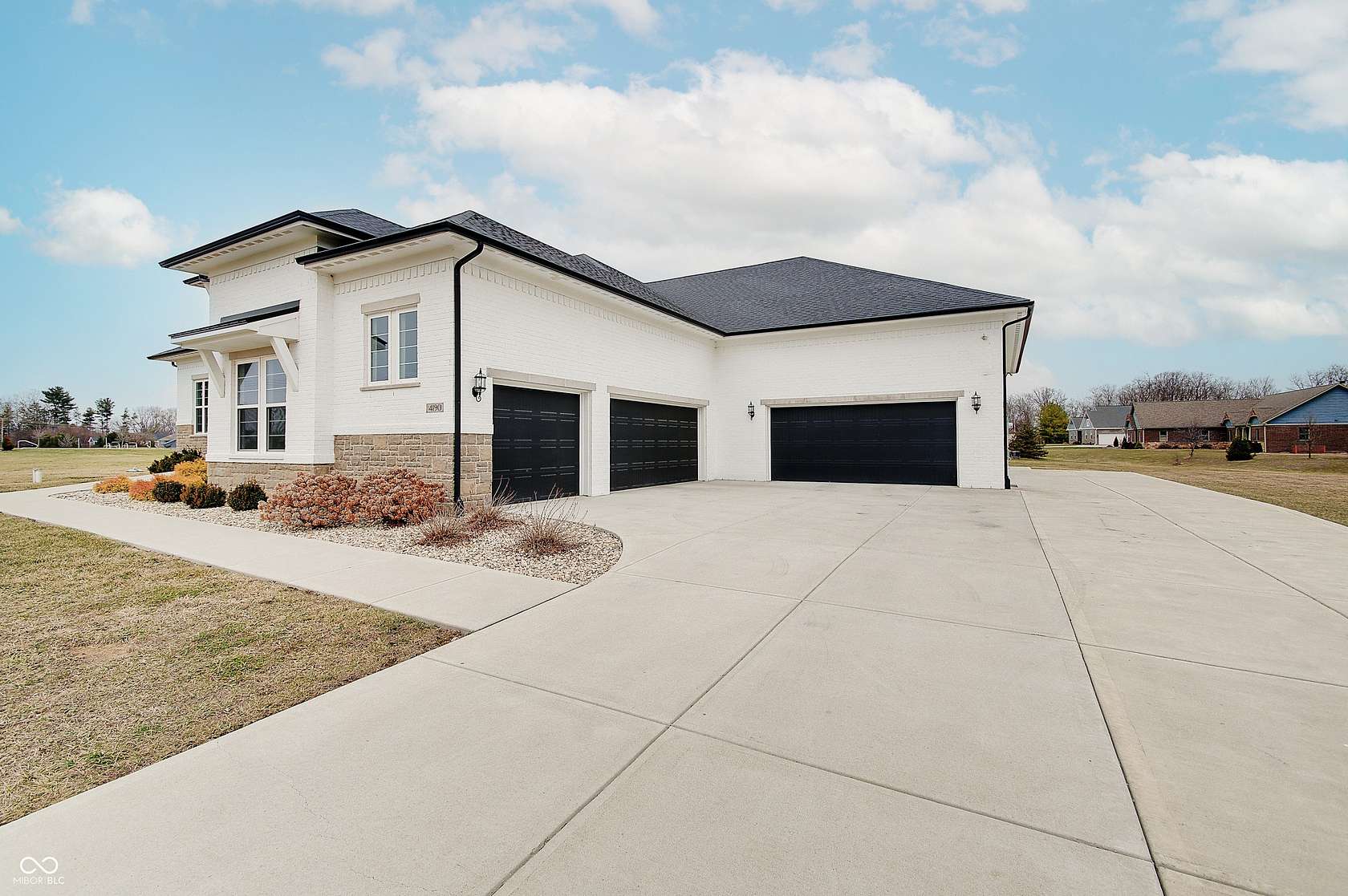 2.27 Acres of Residential Land with Home for Sale in Avon, Indiana