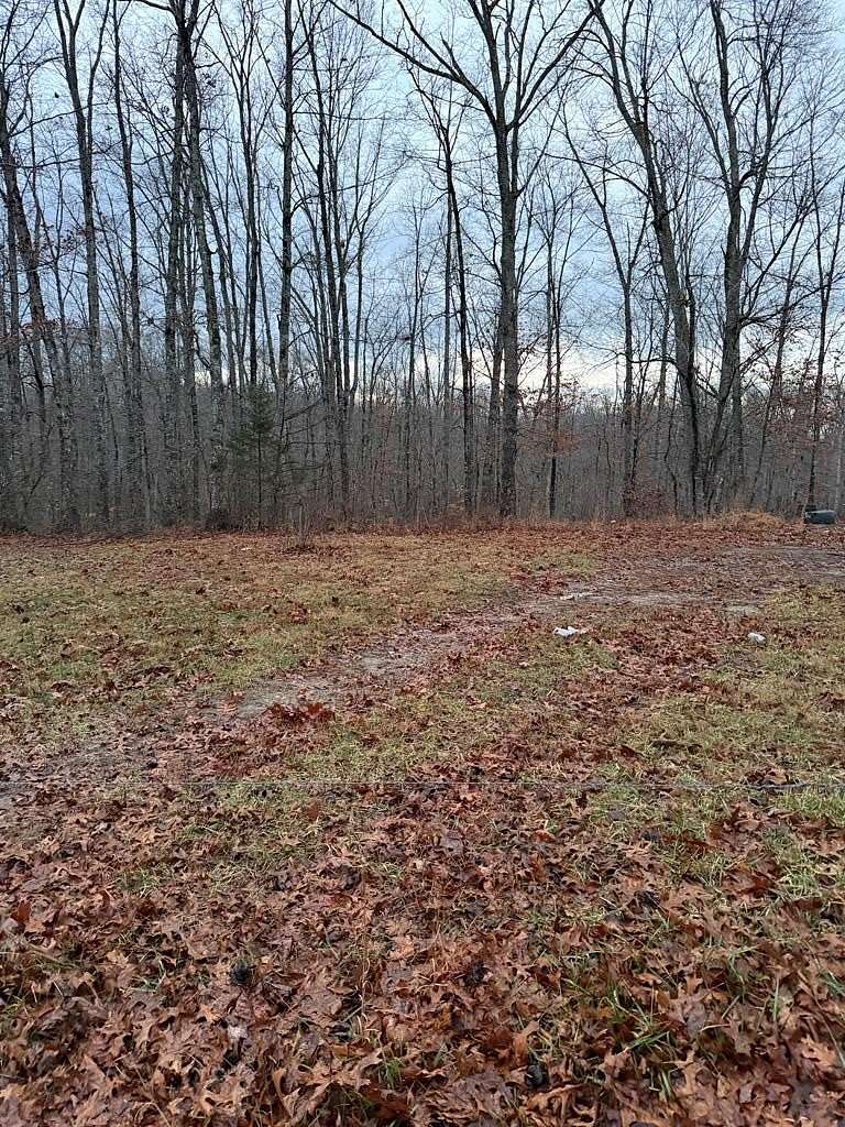 0.92 Acres of Land for Sale in Sparta, Tennessee