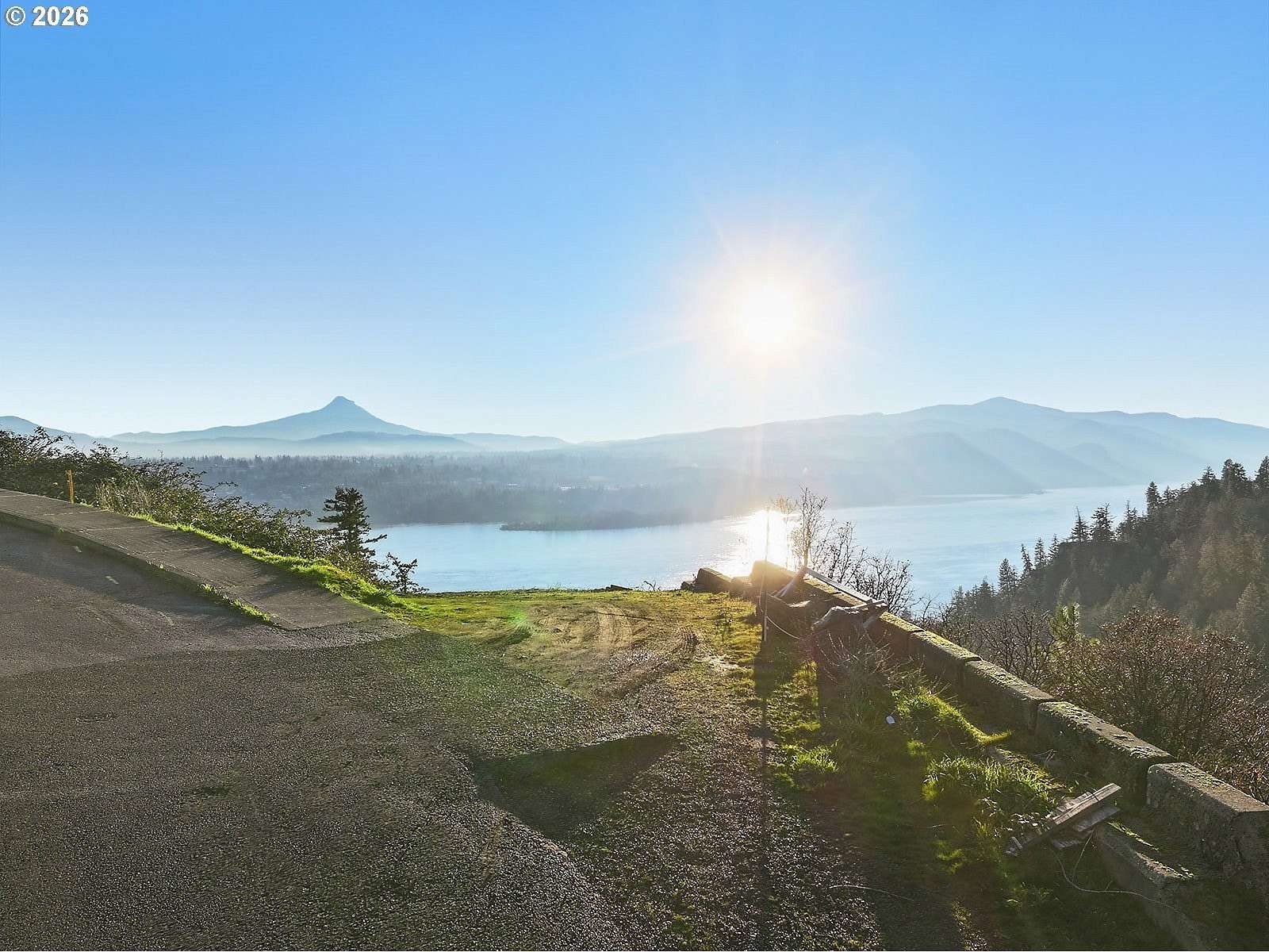 1.53 Acres of Residential Land for Sale in White Salmon, Washington