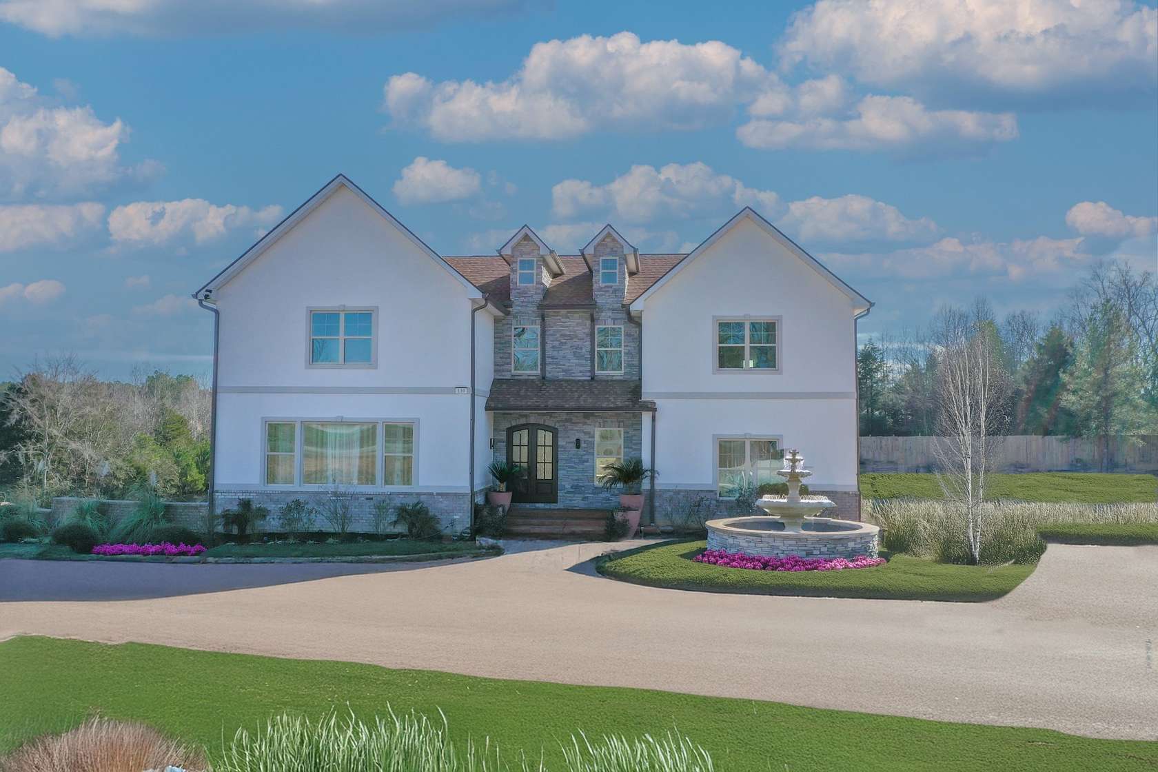 4 Acres of Residential Land with Home for Sale in Smithville, Tennessee