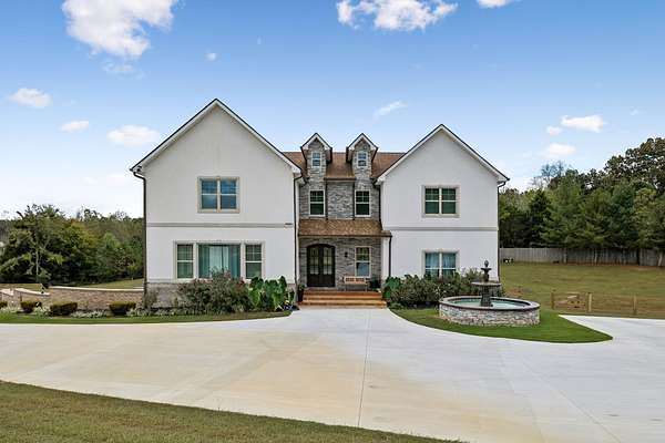 4 Acres of Land with Home for Sale in Smithville, Tennessee