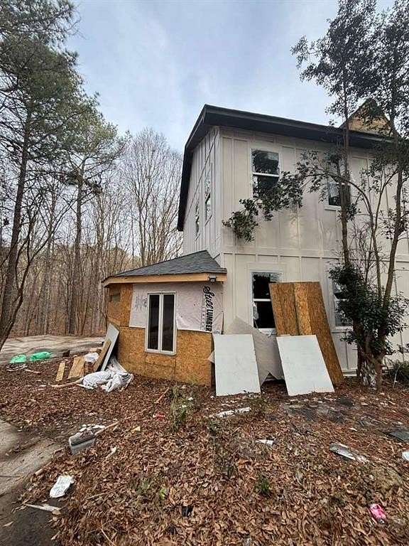 7.8 Acres of Residential Land with Home for Sale in Conyers, Georgia