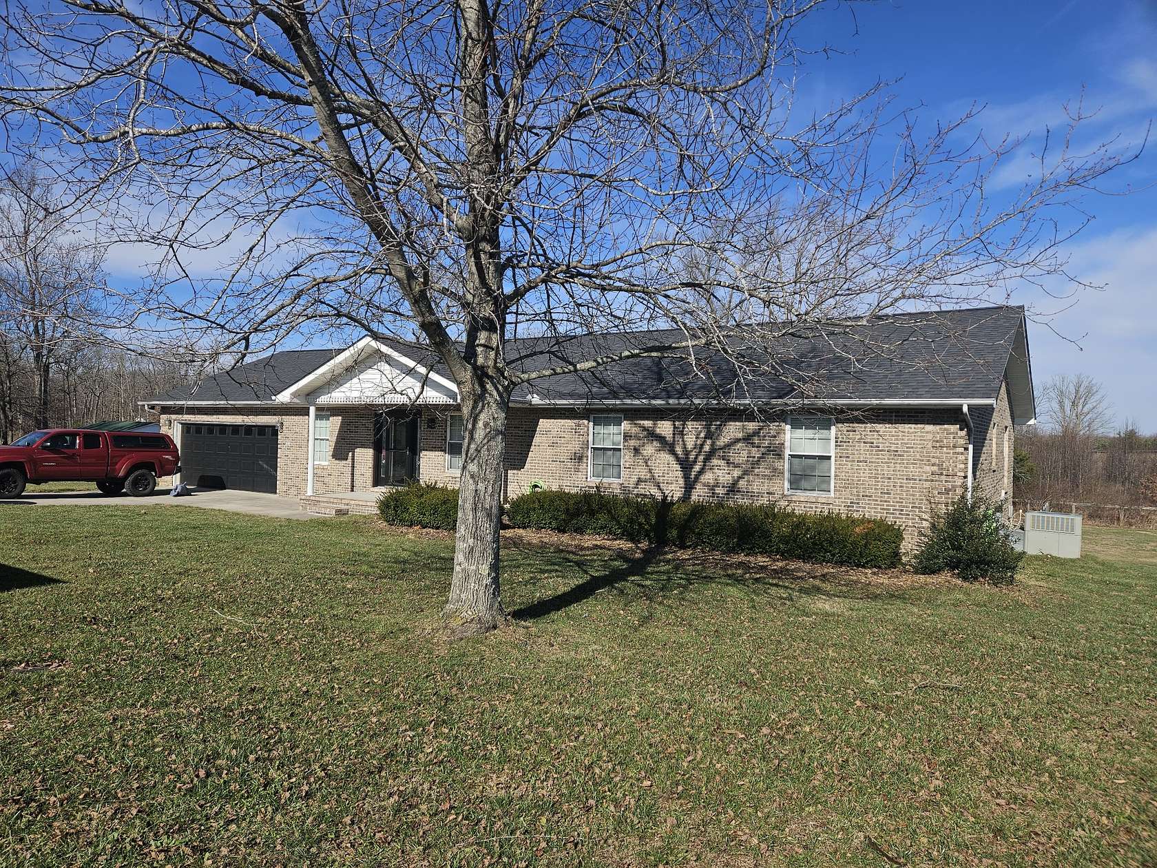 2.5 Acres of Residential Land with Home for Sale in Tullahoma, Tennessee