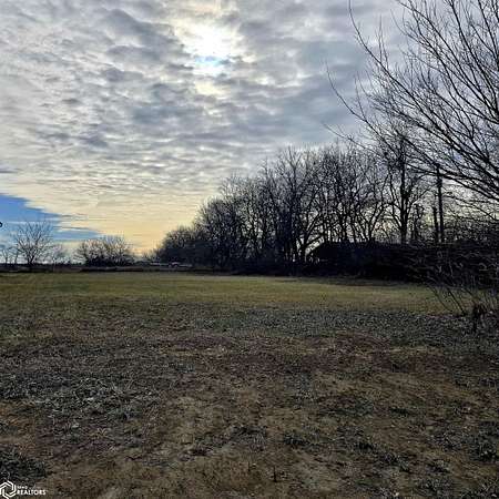 0.35 Acres of Land for Sale in Oskaloosa, Iowa