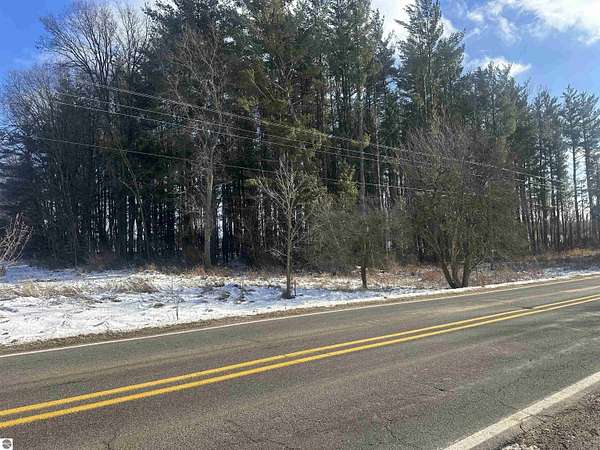3 Acres of Residential Land for Sale in Lake, Michigan